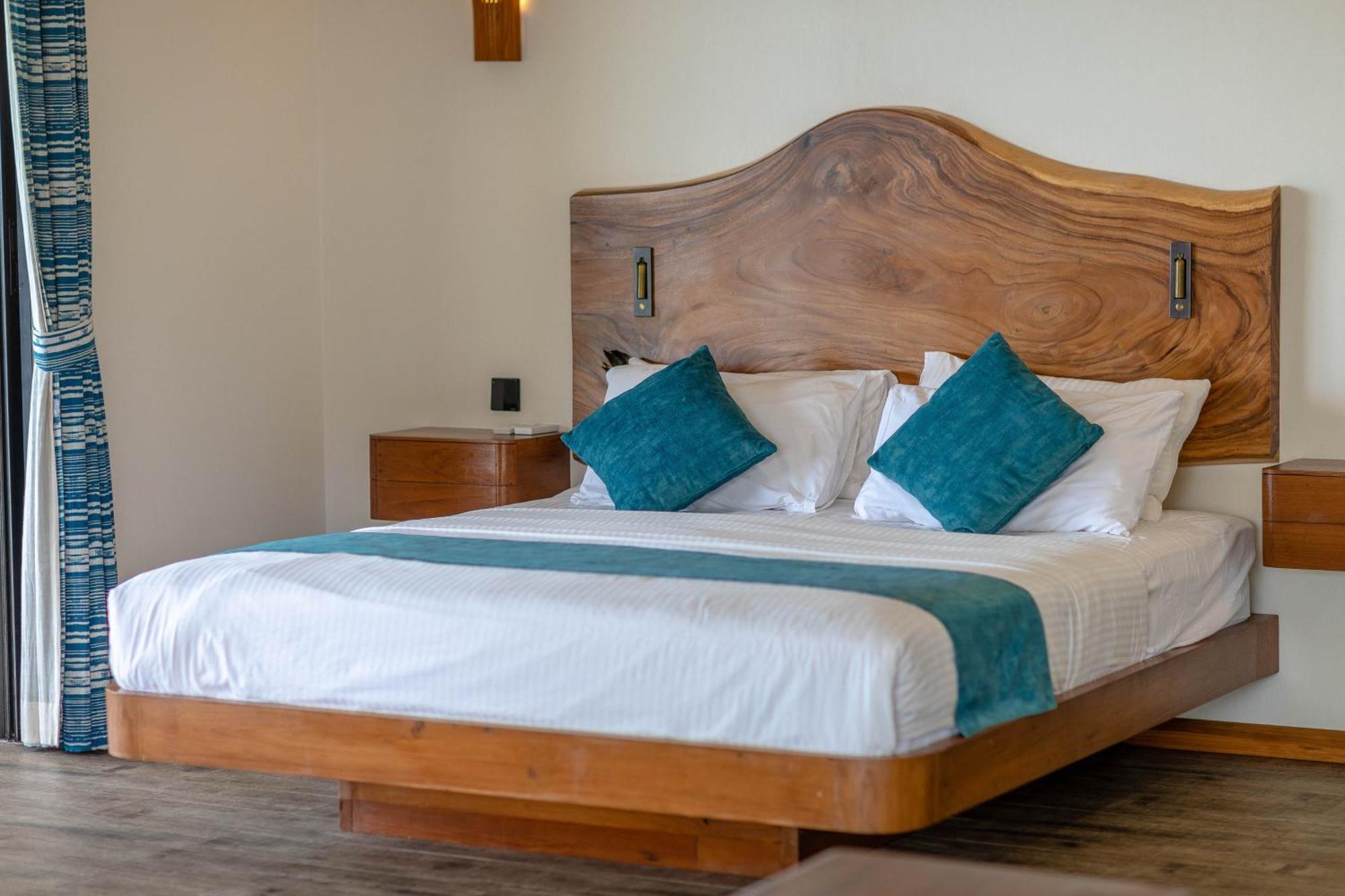 Absolute Beachfront Resort Baan Tai Εξωτερικό φωτογραφία
